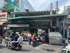 -Cơm Tấm Ba Ghiền