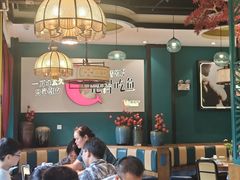 -黄泥岗·地道湖北菜(奥特莱斯店)