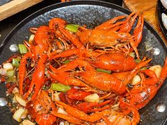 -何师烧烤Pro ·江湖川菜·小龙虾·精酿啤酒(太古里旗舰店)