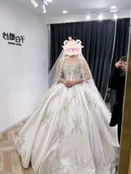 -予白婚纱礼服馆