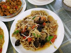 -天天向上素食餐厅(五台山店)