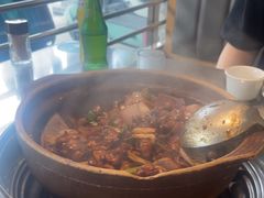 -胡须佬鸡煲四季火锅店(石厦西村直营店)