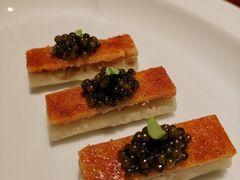 鱼子酱脆皮松板肉-解香楼(八盘岭路店)