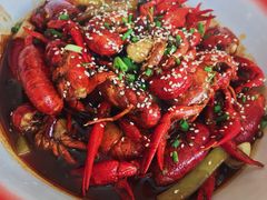 -张大师鸭爪爪特色干锅(南湖店)