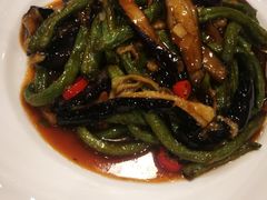 -黄家饺子东北特色菜馆(湖滨商业街店)