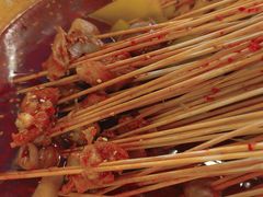 -拈签一笑黄牛肉辣卤串串