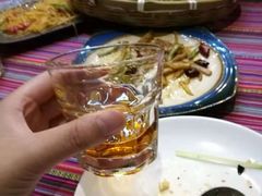 -香巴拉云南餐厅(华莱坞店)