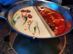 -湊湊火锅·茶憩(新中关购物中心店)