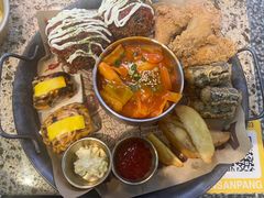 安三胖冠军料理拼盘-安又胖韩国烤肉(美罗城店)