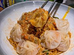 -馋三尺蟹粉小笼(人民广场店)