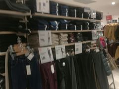 -优衣库(青岛伟东乐客城店)