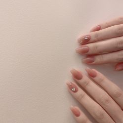 -Fanni美甲美睫皮肤管理