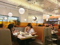 -黄记煌三汁焖锅(新佳丽江汉路店)