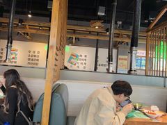 -唯成•韩国炭火烤肉 유성고기