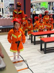 -奈尔宝家庭中心·亲子餐厅(鄞州万达店)