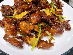 莱芜干炒鸡-雪野鱼头大王邢府公老店(雪野湖店)