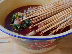 -拈签一笑黄牛肉辣卤串串