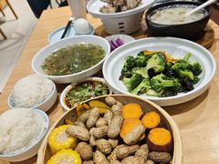 -宏状元现熬粥·京味菜(三里河店)