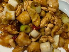 宫爆鸡丁-雲蜀龙阁·金牌水煮鱼(方庄店)