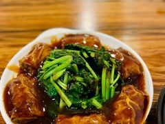 腐皮卷佐小菠菜-建国328小馆