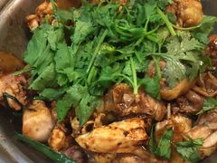 -芳村榕树头叹佬鸡煲(体育西店)