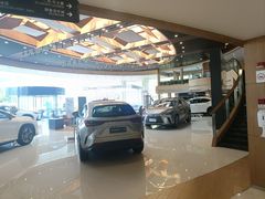 -上海东昌雷克萨斯(沪南路店)