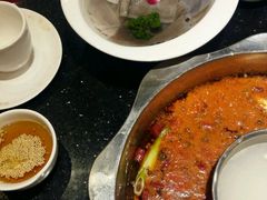 -小天鹅火锅·一线江景洪鼎旗舰店(洪崖洞店)