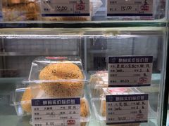 -白玉兰食品甜凤店(合生汇店)
