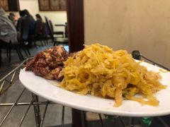 烤酸菜-厚味居炙子烤肉·清真(天桥南纬路店)