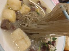 -小杨生煎(金山百联购物中心3楼店)