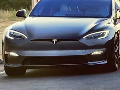 -TESLA 特斯拉(上海太古汇体验店)