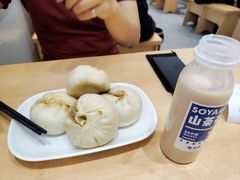 -李与白包子铺(桐梓林店)