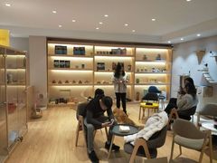 -Pets First伊珊娜洗护·精致美容·家庭式寄养(新会路店)
