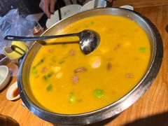 -头上红煨盐鸡乡村食府