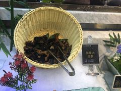 -川骄海鲜自助(河东店)