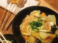 -万记麻辣烫国展总店
