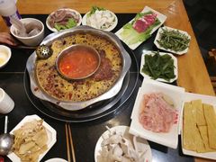 -锅首鲜品火锅(鸳鸯店)