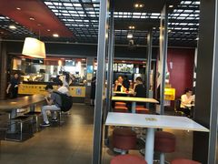 门面-麦当劳(宁波火车高铁站店)