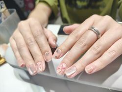 -丽心自助美甲美睫