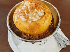 -Café Monson