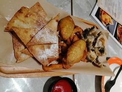 -必胜客(鳌江万达店)
