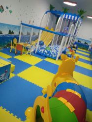 -Cool-Fun蓝鲸π水育早教中心(金山万达海汇街店)