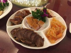 -天鲜阁·海鲜粤菜·33年老字号(石槎白云站店)