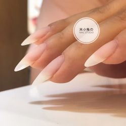 -米小兔美甲美睫