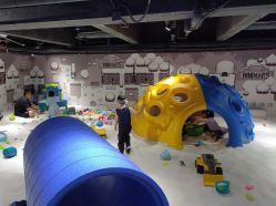 -MINI MARS KIDS CLUB亲子家庭中心(长宁天山店)