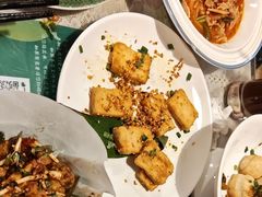 -蜗牛小馆醉乡民谣云南菜(惠新西里店)