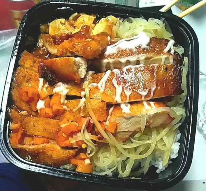 小巷鸡柳饭(陵园街店)-"点的外卖.外卖小哥送餐超级快,比预计时间.