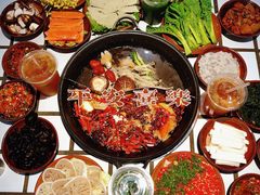 -贰回巷火锅馆(钟楼店)