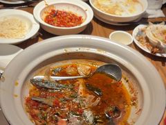 -爱碗亭·鲜炒湖南菜(壹城中心店)