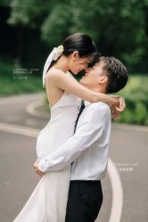 -纪梵希旅拍婚纱摄影(大连总店)